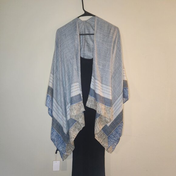 Outer dress - Picture 1 of 1